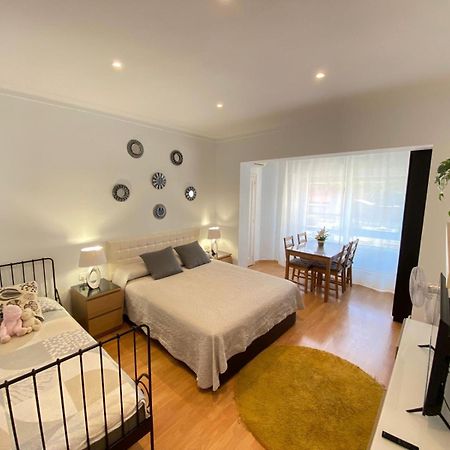 Rooms Mar169 Барселона Екстер'єр фото