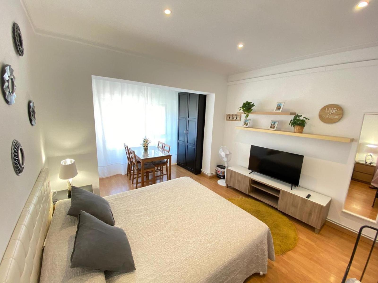 Rooms Mar169 Барселона Екстер'єр фото